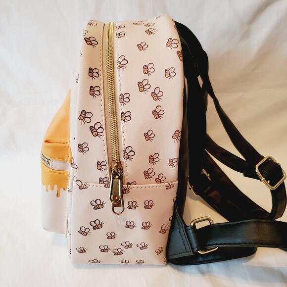 LNew-Winnie the Pooh Loungefly Disney "oh, bother!" Honey Bees Mini Backpack - Picture 5 of 10